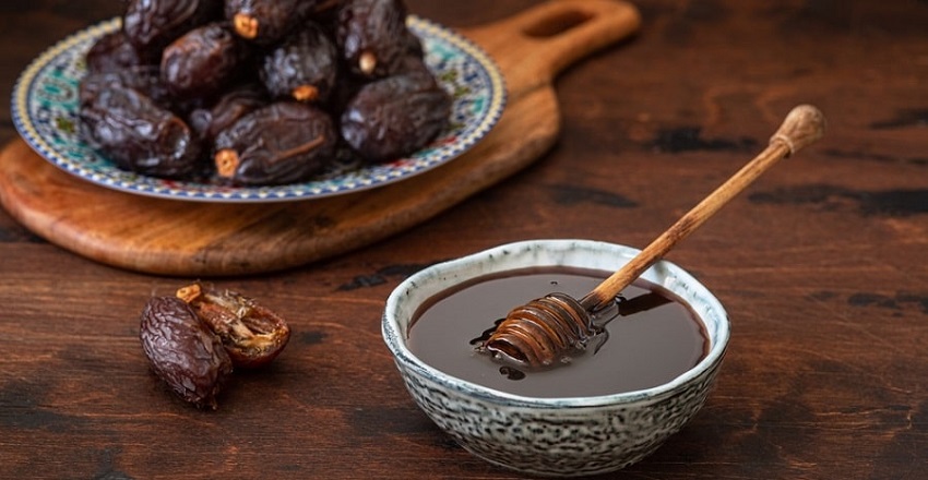 Ayurvedic benefits of date syrup – nature’s sweet nectar